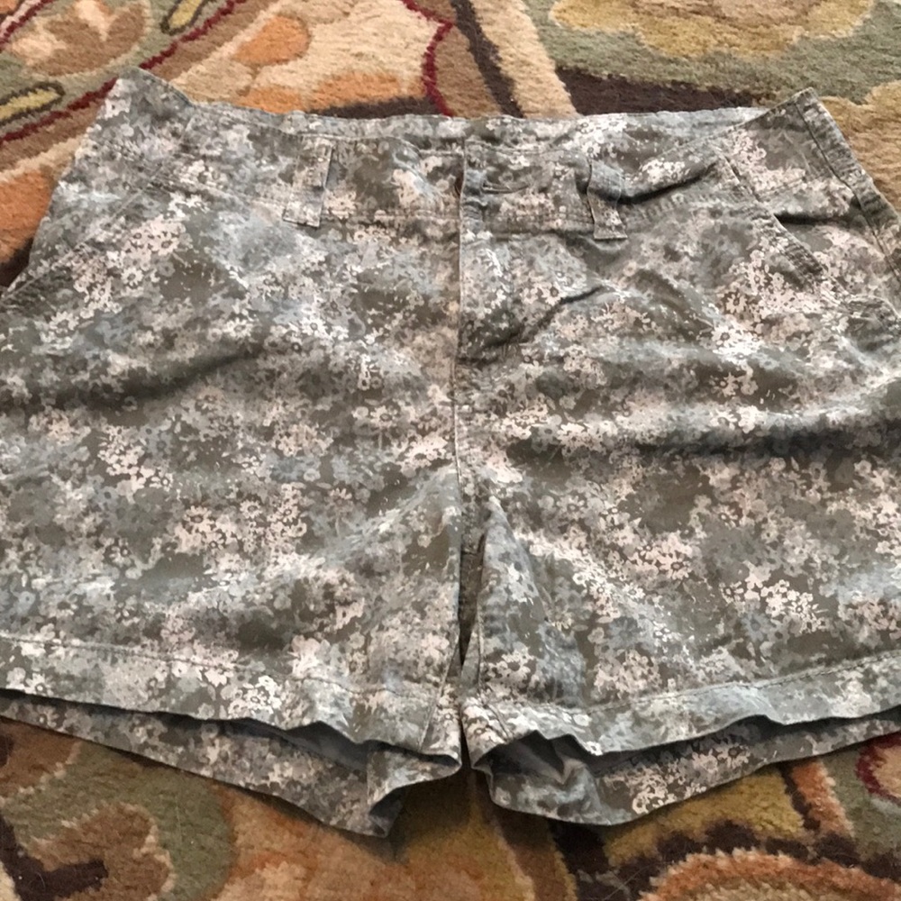 Maurice’s shorts